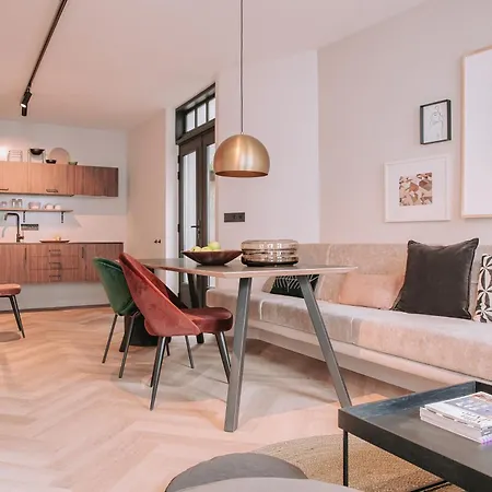 The Guest Apartments - Lange Putstraat 's-Hertogenbosch  Buitenkant foto